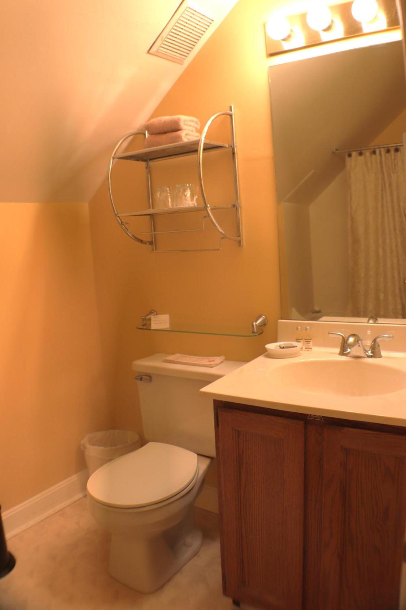50 Lincoln Short North Bed & Breakfast Columbus Room photo
